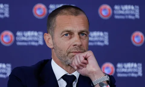 Chủ tịch UEFA: Super League là con sói cải trang thành bà ngoại
