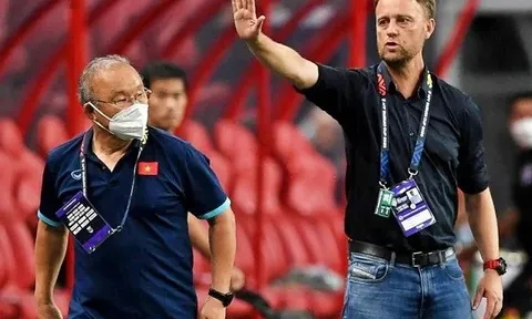 Chung kết AFF Cup 2022: Cuộc chiến HLV Park Hang-seo và Mano Polking