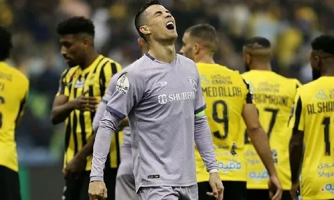 Chuỗi ngày buồn của Ronaldo kéo dài