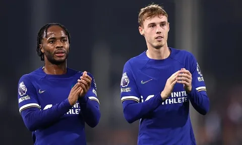 Chuyên gia chỉ ra nguyên nhân khiến Man City đánh rơi chiến thắng