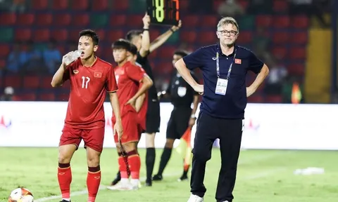 Chuyên gia đặt dấu hỏi về chiến thuật của U22 Việt Nam