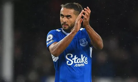 Chuyên gia khuyên Arsenal mua tiền đạo Everton