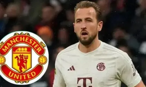 Chuyên gia khuyên M.U 'đục nước béo cò' Bayern