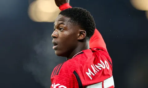 Chuyển nhượng 05/02: M.U chốt vụ Mainoo; Chelsea sa thải Pochettino?
