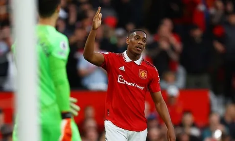 Chuyển nhượng 12/08: Man Utd bán đứt Martial; Cú lật kèo điên rồ?