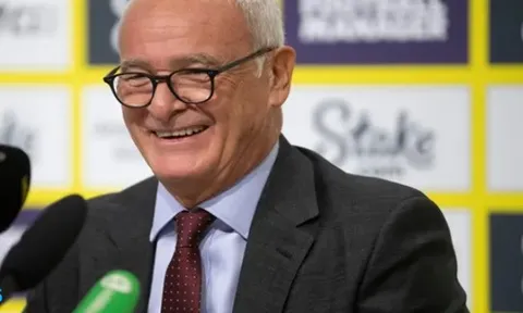 Claudio Ranieri: "Vợ vui thì đời mới vui!"
