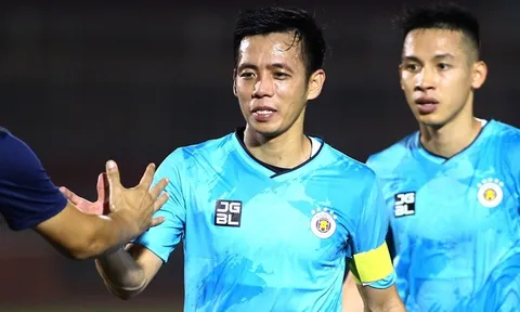 CLB Hà Nội khiếu nại án kỷ luật Văn Quyết
