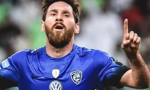 CLB kình địch của Al Nassr bán áo đấu Messi