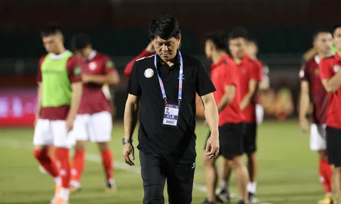 CLB TP.HCM nhận ‘hattrick’ thua, HLV Vũ Tiến Thành thừa nhận khó