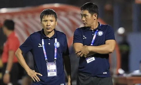 CLB V-League chưa trả lương, HLV thừa nhận cầu thủ bị siết nợ
