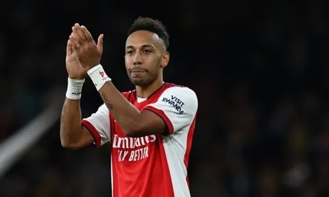 Clichy chỉ ra sai lầm trong cách dùng Aubameyang của Arteta
