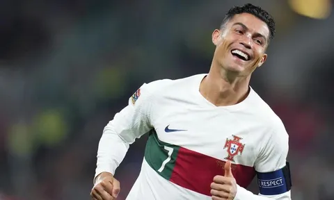 Cơ hội cuối cùng của Ronaldo