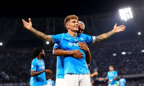 'Cỗ máy' tạo cơ hội của Napoli
