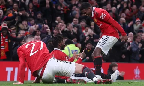 'Fred thứ 2' giúp Man United biết được cầu thủ nên chiêu mộ