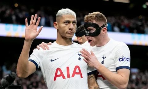 Có một Tottenham bản lĩnh với đội hình “què quặt”