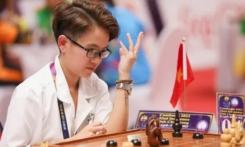 Cờ ốc Việt Nam mang về huy chương vàng đầu tiên tại SEA Games 32