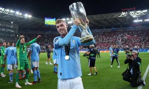 Phá kỷ lục 22 năm, 'họng pháo' Man City tạo sự choáng ngợp