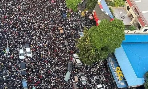 Cơn sốt bóng đá chưa từng có ở Campuchia