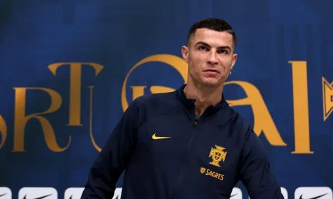Công việc kinh doanh của Ronaldo gặp trục trặc