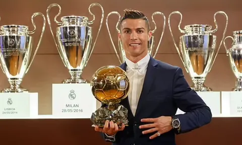 "Ronaldo muốn giành nhiều Quả bóng vàng hơn Messi"
