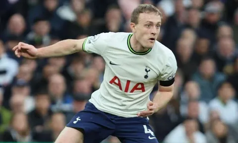 Cristian Stellini: "Bạn cần nhìn vào mẫu cầu thủ như Oliver Skipp"
