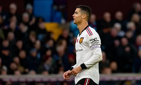 Vì sao Ten Hag loại Ronaldo khỏi đội hình đấu Villa?