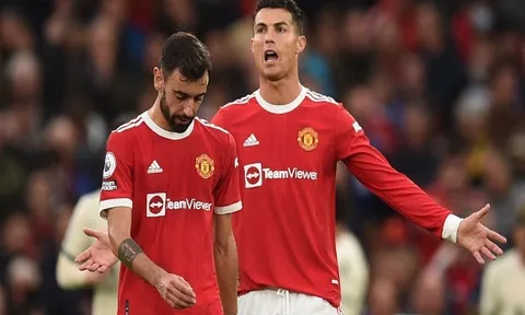 "Cậu ấy sẽ không giành được bất kỳ chiếc cúp nào với Man Utd"