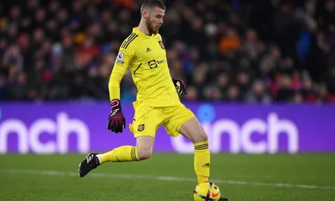 NÓNG! M.U 'quay xe' cực gắt với De Gea?