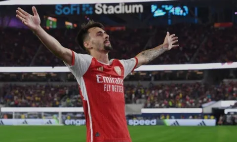 Cú hích lớn cho Fabio Vieira