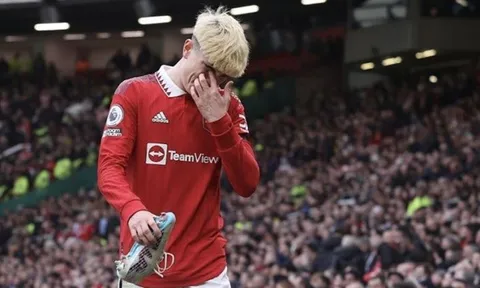 Cú sốc Garnacho ập đến Man Utd