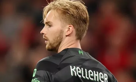 Cú sốc mới nhất đổ xuống đầu Liverpool