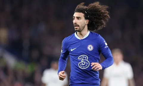 Fan MU choáng với số tiền mượn Marc Cucurella