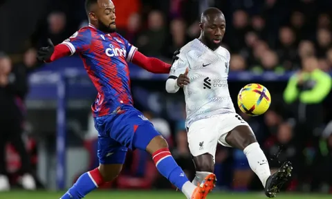 Cựu đội trưởng 'hủy diệt' Naby Keita