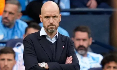 Cựu ngôi sao Liverpool tiên đoán Man United sẽ trắng tay