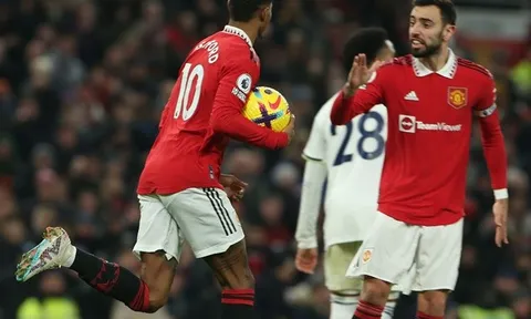 Cứu nguy cho Man Utd, Rashford gây nháo nhào với động thái bùng nổ