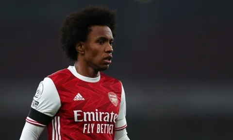 Cựu sao Arsenal chỉ trích 1 cái tên đang thi đấu tệ hại