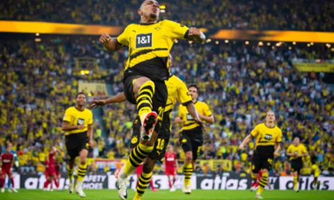 Định đoạt cuối trận, Dortmund có 3 điểm đầu tiên ở Bundesliga