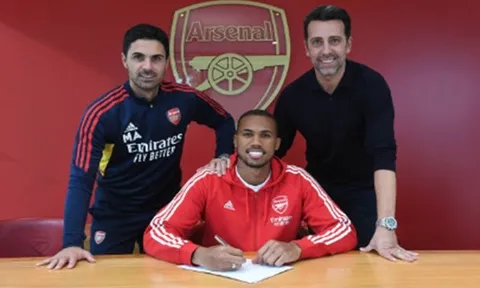 Edu phản ứng với chữ ký mới của Arsenal