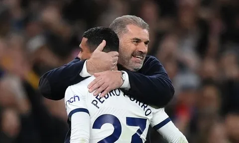 Pedro Porro “đổi đời” nhờ Ange Postecoglou