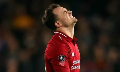 XONG! Đã ''neo người'', Klopp lại phải chua chát xác nhận chấn thương mới