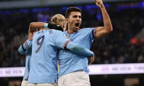 Đả bại Aston Villa, Man City gửi lời thách thức đanh thép đến Arsenal