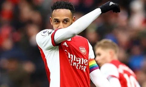Đã đến lúc Arsenal thay thế Aubameyang?