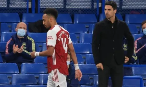 Đã đến lúc Arteta tước băng đội trưởng của Pierre-Emerick Aubameyang