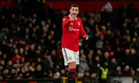 Man United đón tin vui từ Dalot