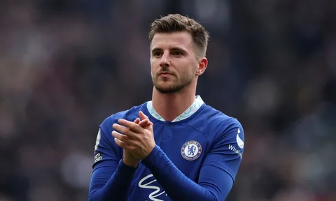 Bị Chelsea làm khó, M.U nói thẳng 1 điều với Mason Mount