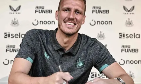 CHÍNH THỨC! Newcastle công bố hợp đồng mới