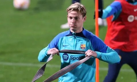 Dàn sao có thể bị Barca giảm lương