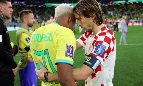 Đánh bại Brazil, Modric hành động đẳng cấp với Rodrygo