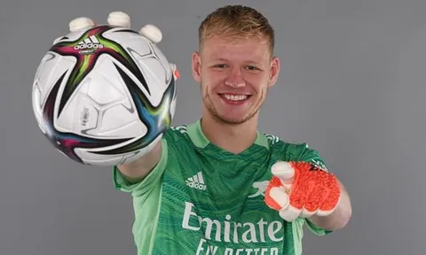 Danny Mills ngăn cản Arteta chọn Aaron Ramsdale làm thủ quân