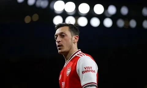 Đào tẩu khỏi Arsenal, Mesut Ozil phải cắt giảm gần 60% lương